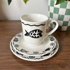 Homer Laughlin Atomic Fish Teacup Set